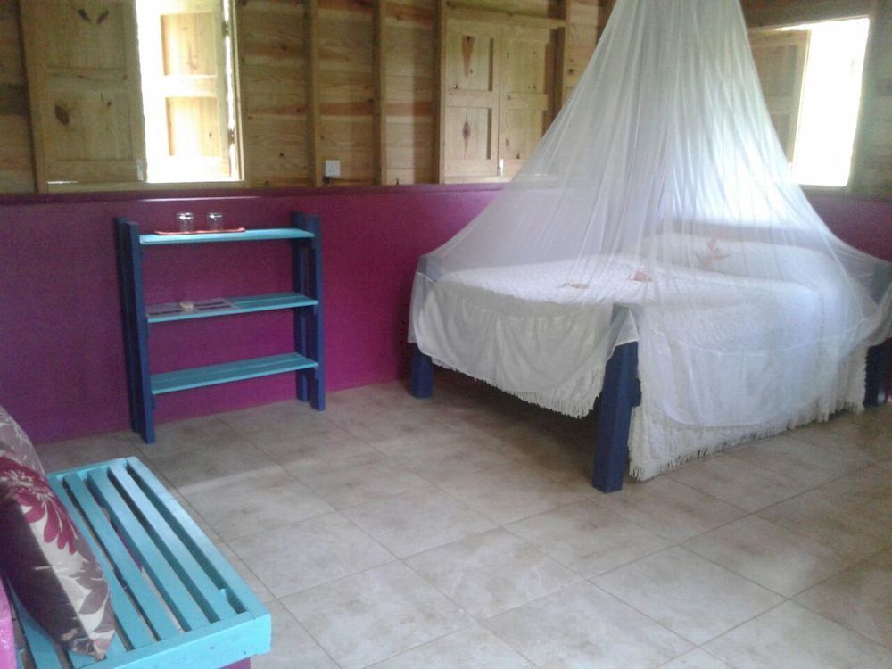 Roots Jungle Retreat Villa Marigot Eksteriør billede