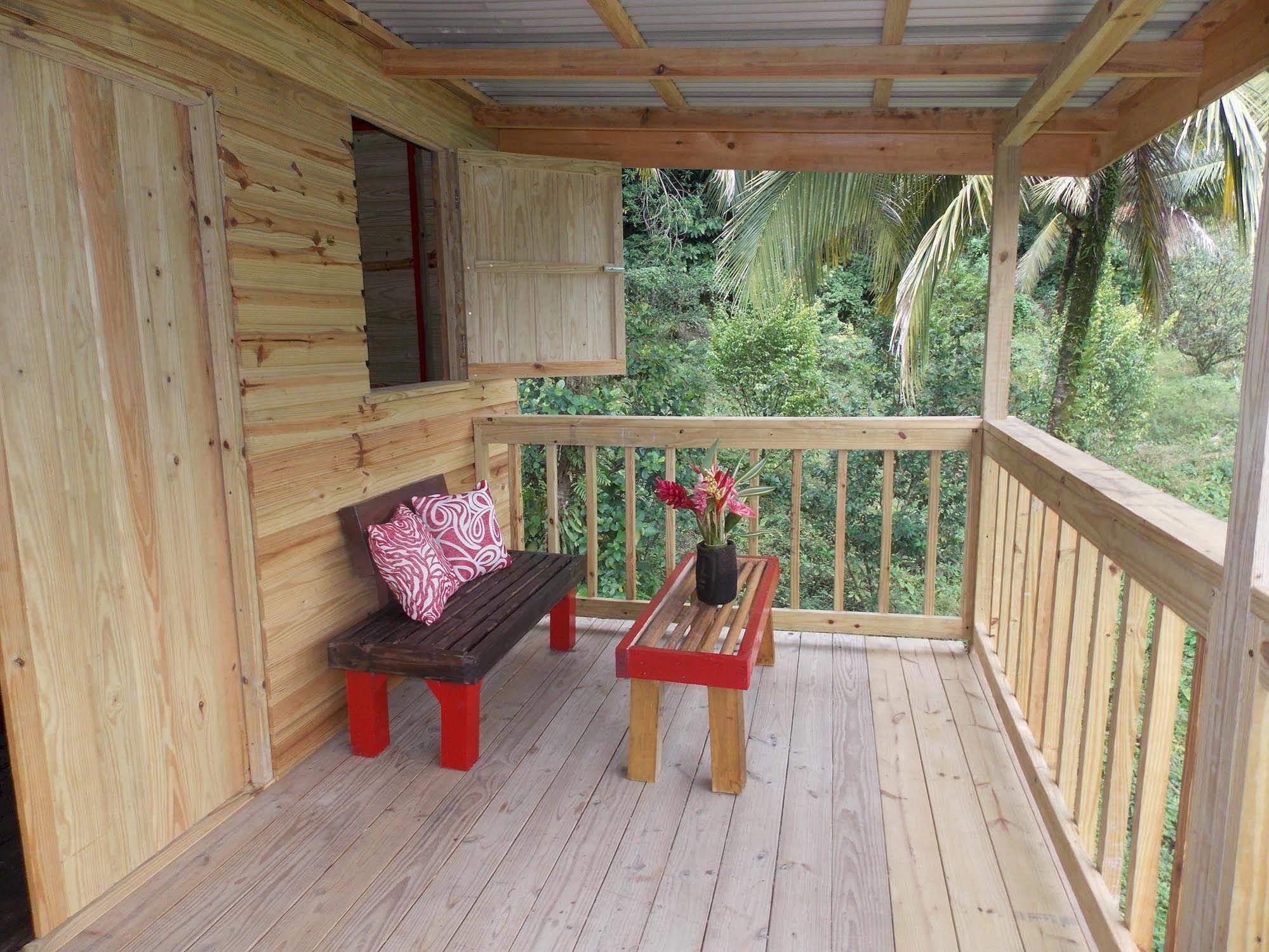 Roots Jungle Retreat Villa Marigot Eksteriør billede